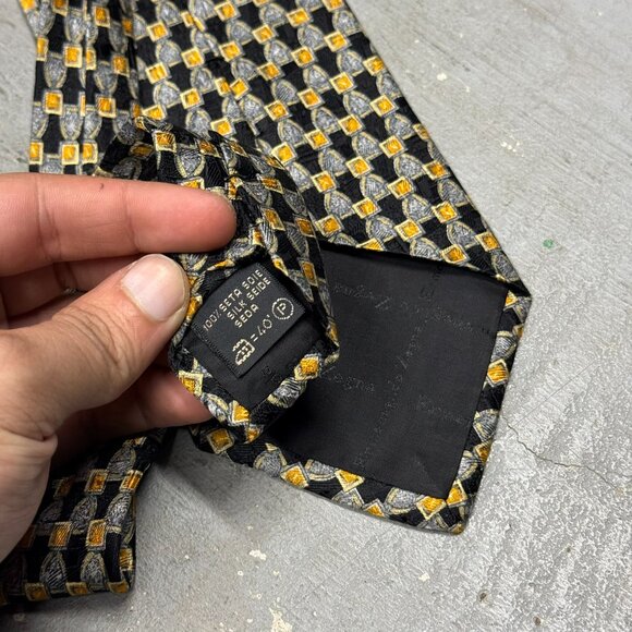 Ermenegildo Zegna Tie 100% Silk Made in Italy Geometrick Black/Gold 3.5" - Picture 7 of 8